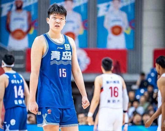 关于青岛男篮主场惨败，输给山东队大比分的信息