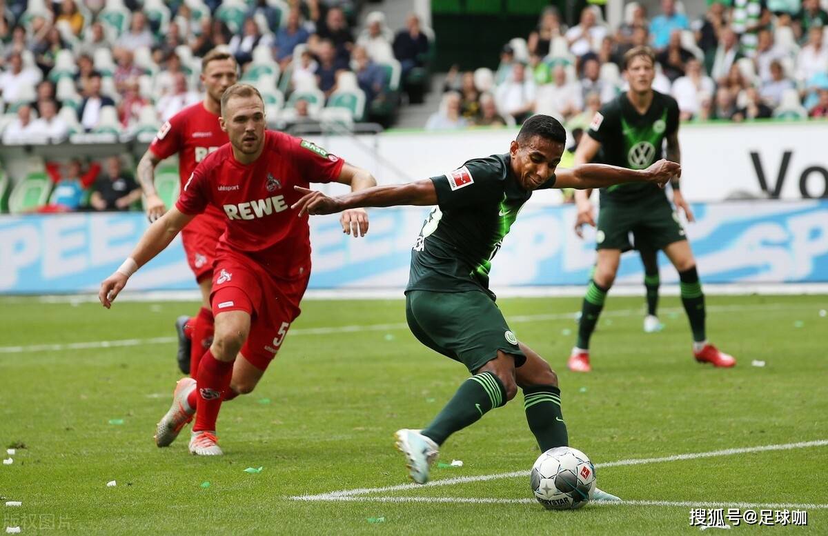 俄罗斯顶住压力击败斯洛伐克 俄罗斯顶住压力击败斯洛伐克