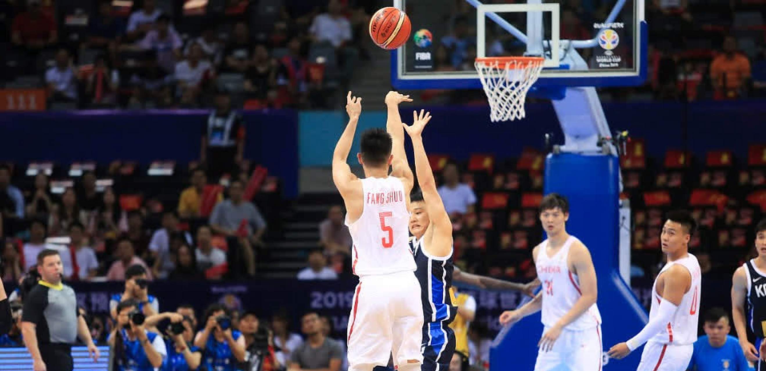 关于雄壮持续胜利,成功晋级东部半决赛的信息 关于雄壮持续胜利,成功晋级东部半决赛的信息