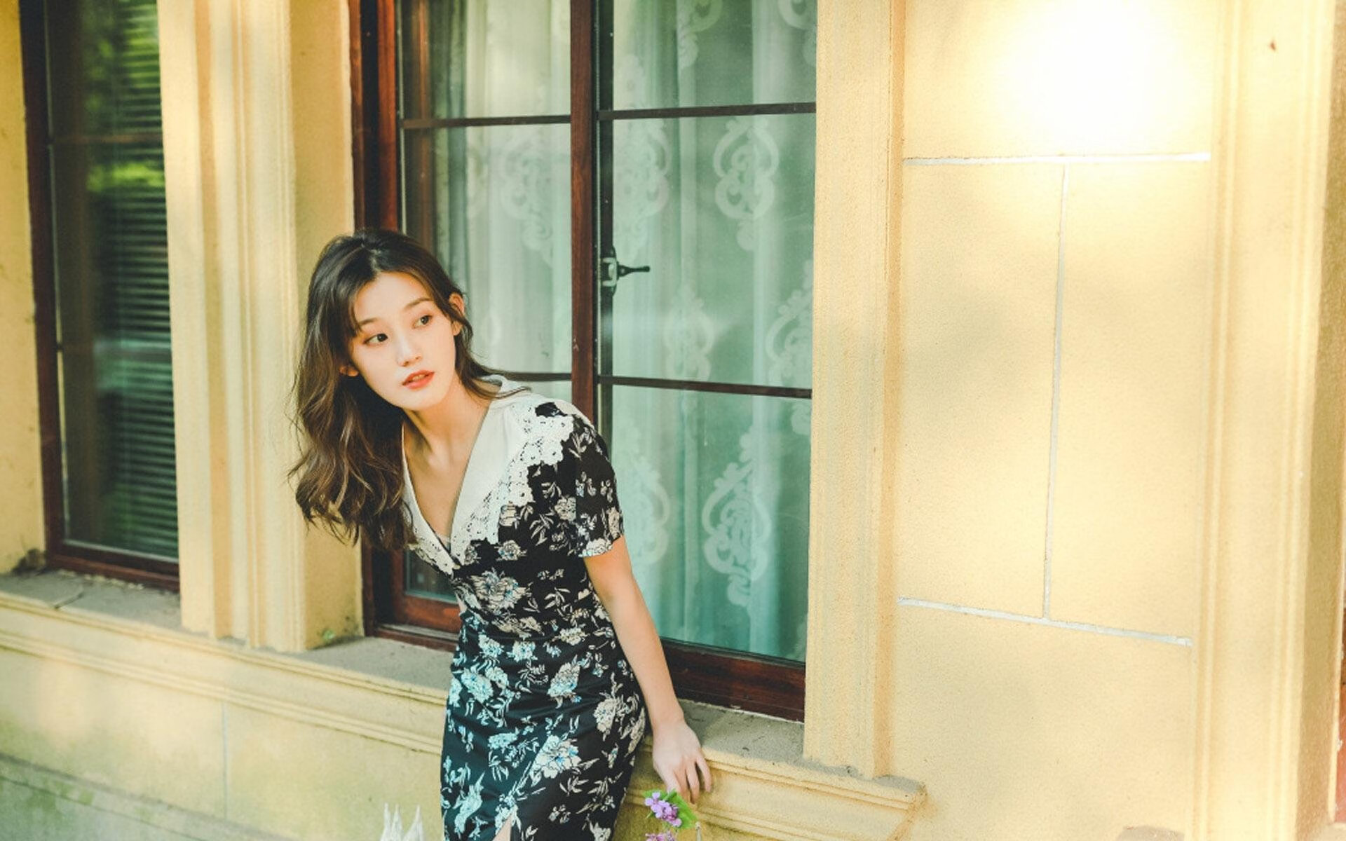 团队铁壁与魔术闪光，当挪威的集体风暴遇见三笘薰的致命舞蹈