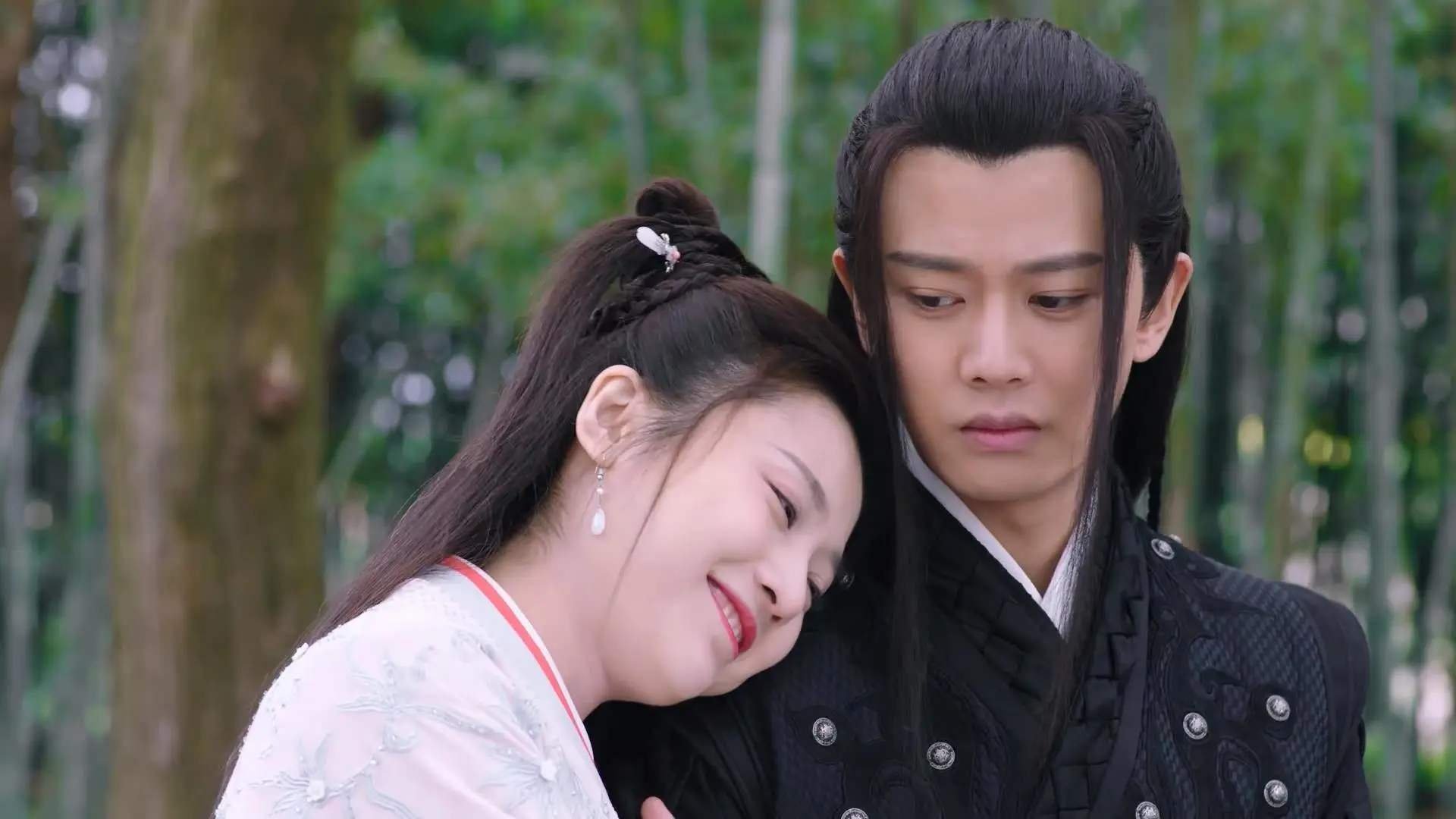 赛道无形,昨夜两个男人如何完成自我救赎