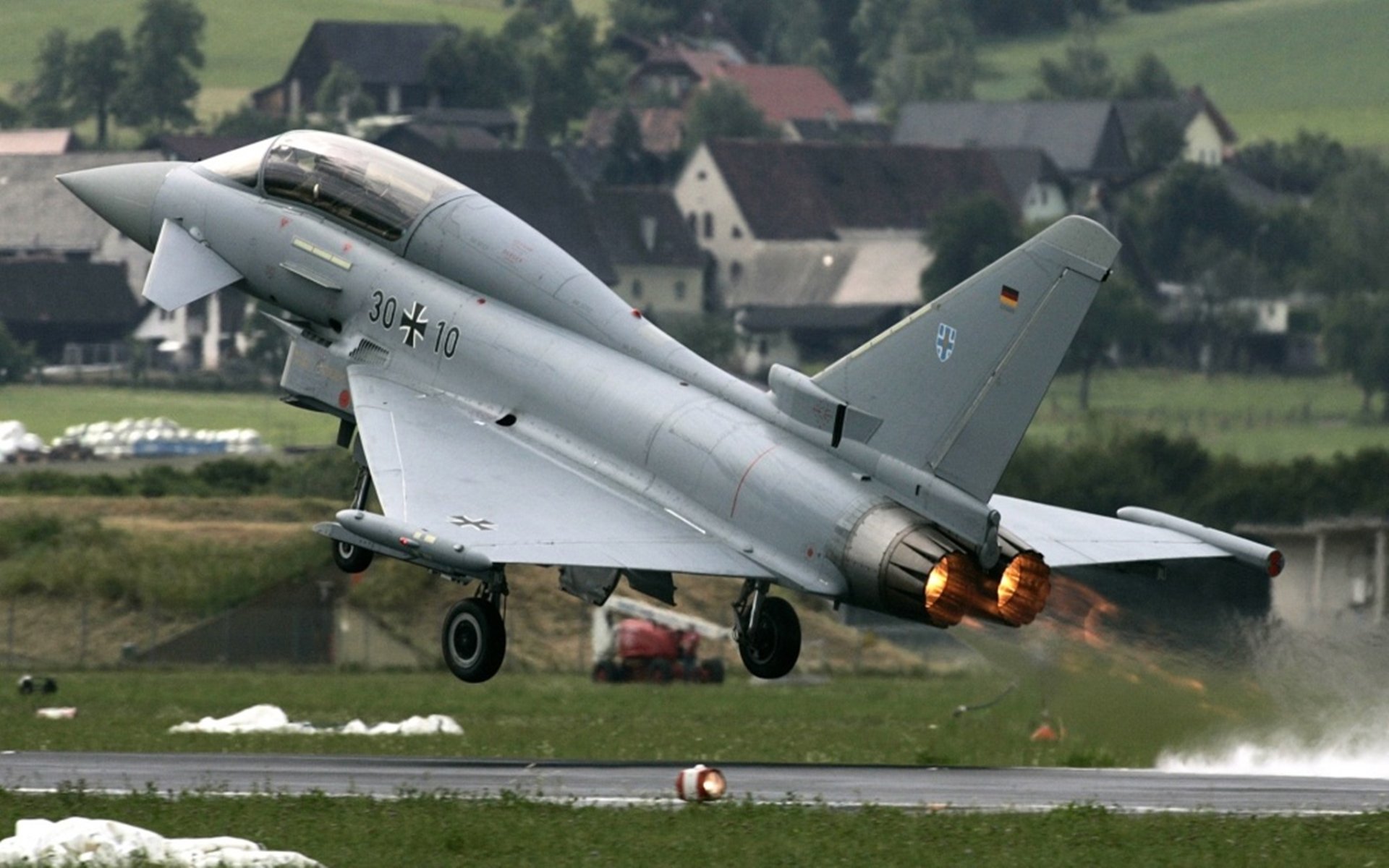 哈登赛后评分全满星!独揽40分18助攻,他是热火的团魂还是最后的粘合剂?