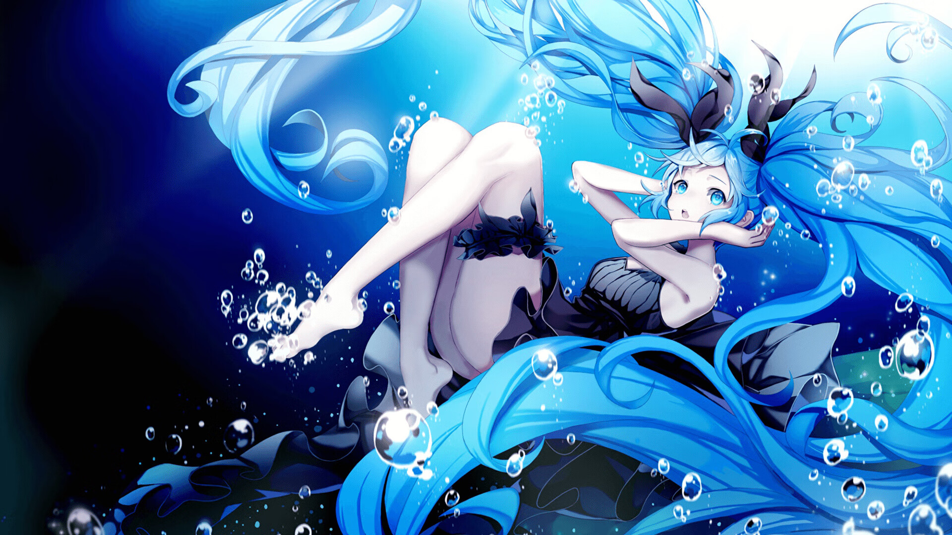 绿茵场上的对峙，地缘政治冰封线，对抗时代中的封锁叙事