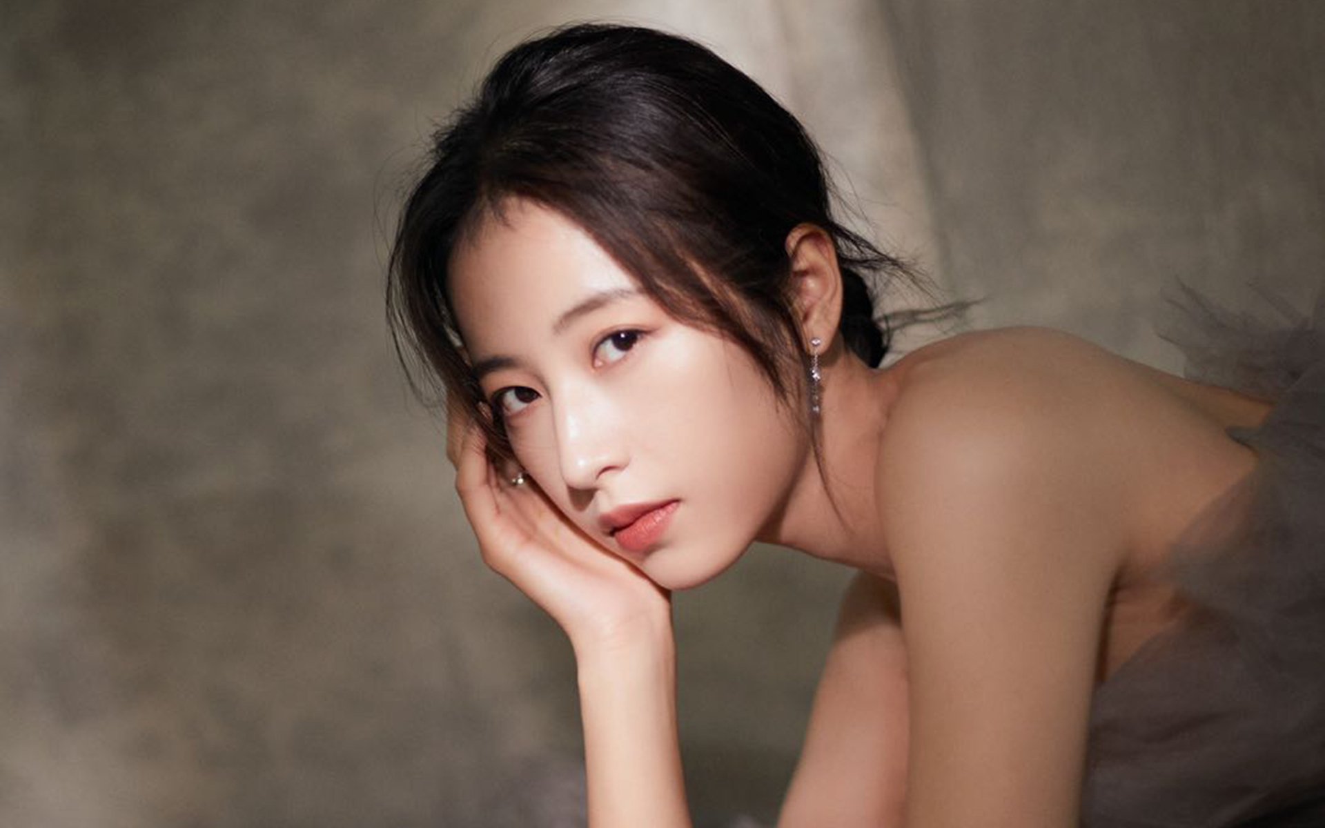 蓝桥铁闸锁三狮,库尔图瓦如何成为英格兰豪强的叹息之墙